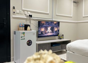 استوديو بدخول ذاتي 