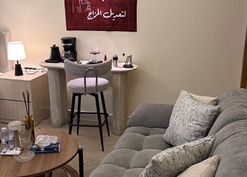 استديو هادئ بسرير ماستر 