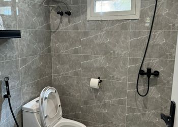 شقة مرتبة بصالة وغرفة نوم