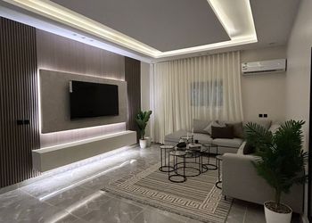 شقة بصالة وغرفة نوم دخول ذاتي 