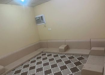 استراحة بجلسة خارجية و مجالس