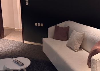 استديو بسرير ماستر ودخول ذاتي