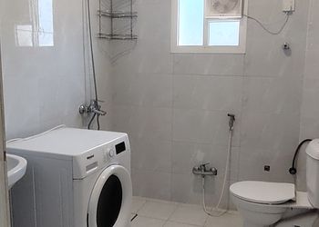 شقة بغرفتين نوم وصالة 