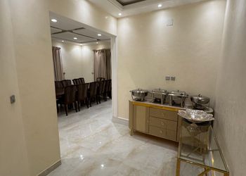 مزرعة 1 بجلسة مطلة على الجبل 