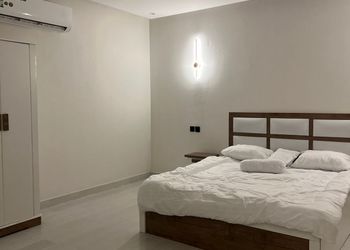 شاليه بغرفتين نوم و جلسة خارجية