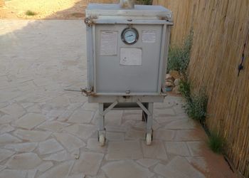 استراحة بصالة جلوس ومسبح خارجي