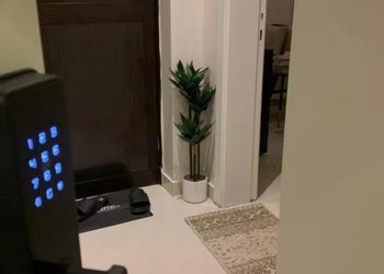 استديو بسرير ماستر