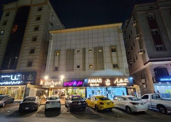 شقة بغرفتين نوم وصالة 