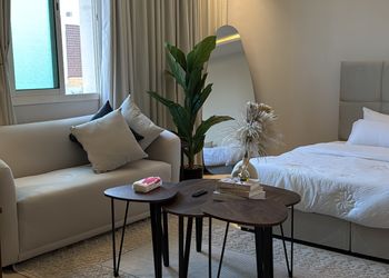 استوديو بسرير ماستر ودخول ذاتي 
