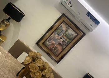 شقة بغرفتين نوم وصالة 