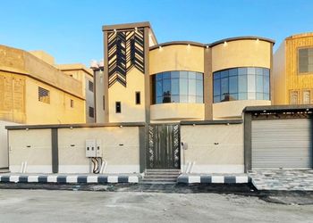 شقة راقية غرفة نوم ومجلس ومطبخ