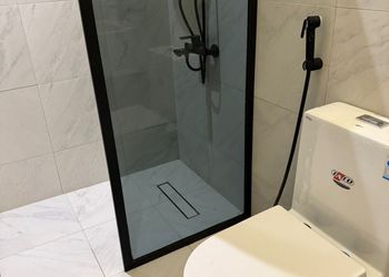 شقة بغرفة معيشة وغرفة نوم 