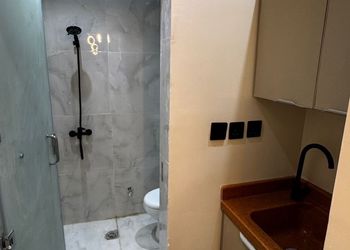 استديو هادئ بسرير ماستر