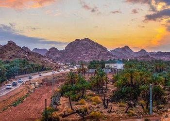 استراحة بغرفتين وصالة ومجلس