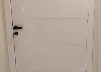 استديو بسرير ماستر وجلسة جانبية 