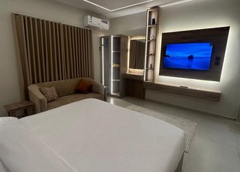 استديو بسرير ماستر دخول ذاتي