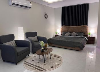 استديو هادئ بسرير ماستر 