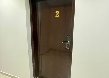 استديو بسرير ماستر ودخول ذاتي
