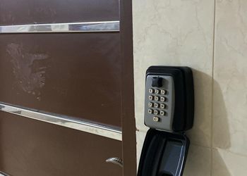 استديو هادئ بسرير ماستر 