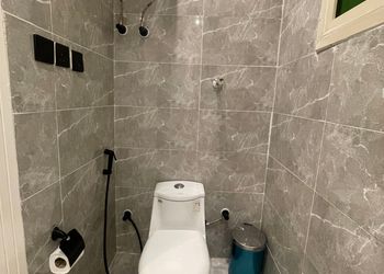 استديو بسرير ماستر وجلسة جانبية