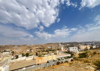 شقة بغرفتين نوم وصالة جلوس