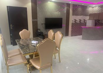 شاليه بمسبح العاب مائية 