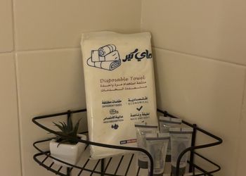 شقة بغرفتين نوم وصالة 