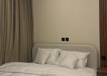 استديو بسرير ماستر ودخول ذاتي 