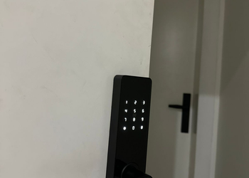استديو بسرير ماستر ودخول ذاتي