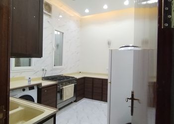 استراحة بمجلس وفناء خارجي 