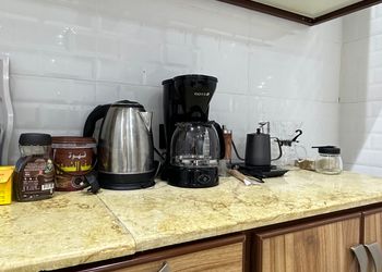شقة بصالة انيقة وغرفتين نوم