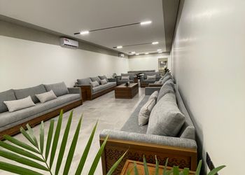 استراحة بمجلس ودخول ذاتي