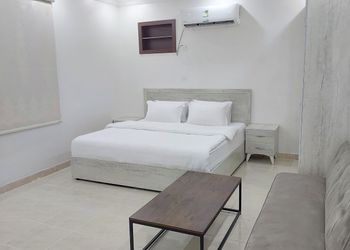 استديو بسرير ماستر ودخول ذاتي