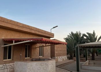 مزرعة بإطلالات مميزه و استراحة 
