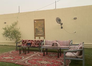 شاليه بمسبح وألعاب مائية