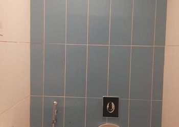 شاليه بجلسة خارجية ومسبح 