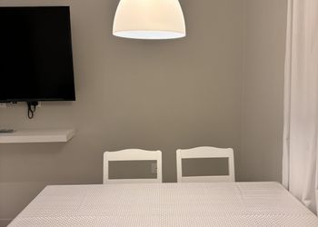 شقه بصاله وغرفة نوم و بلكونه