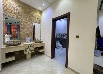 شاليه بمسطح اخضر