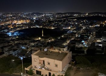 شقة بغرفة نوم و صالة