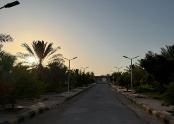 مزرعة بمجالس واسعة وأجواء ممتعة