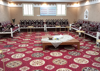 استراحة بمجلسين ومسطح اخضر