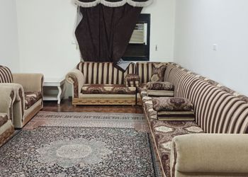 شقة بغرفتين نوم وصالة