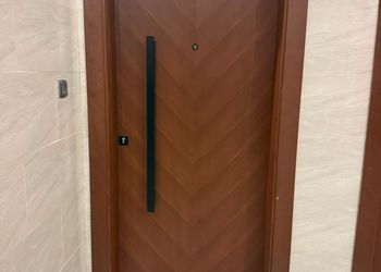 شقة بغرفة معيشة وغرفتين نوم 