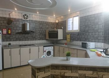 دور علوي مع بيت شعر و3 غرف نوم