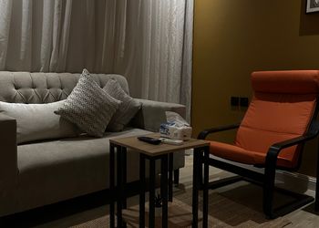 استديو هادئ بسرير ماستر 