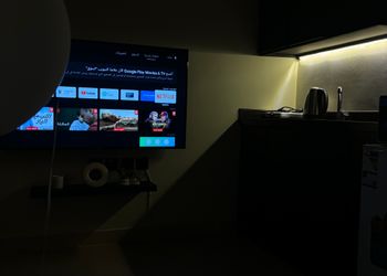 شقة بجلسة خارجية بمدخل خاص ذاتي