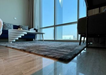 استديو باثاث راقي ببرج