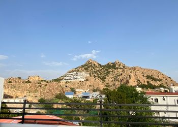  استراحة بمسبح