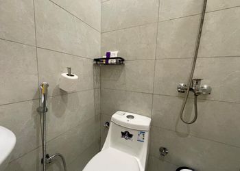استديو بسرير ماستر