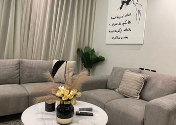 شقة بصالة وغرفة نوم دخول ذاتي 